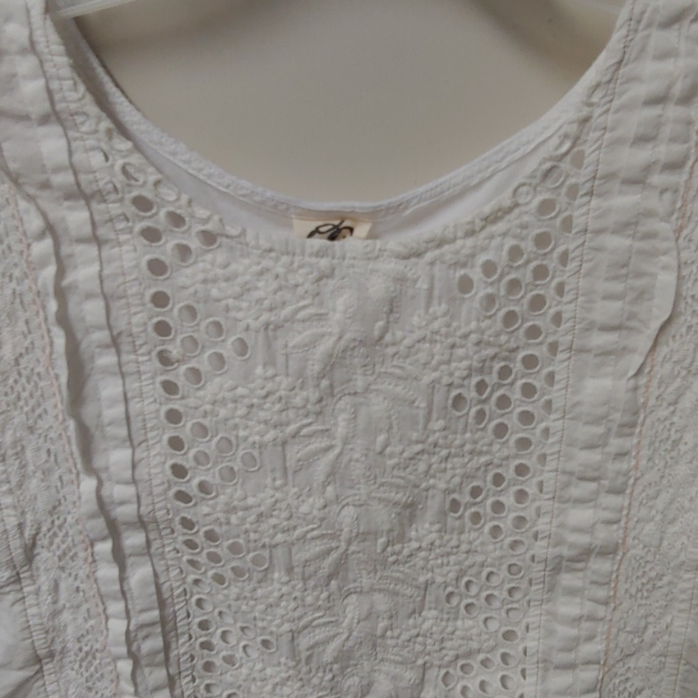 Shirt - Picture 2 of 5